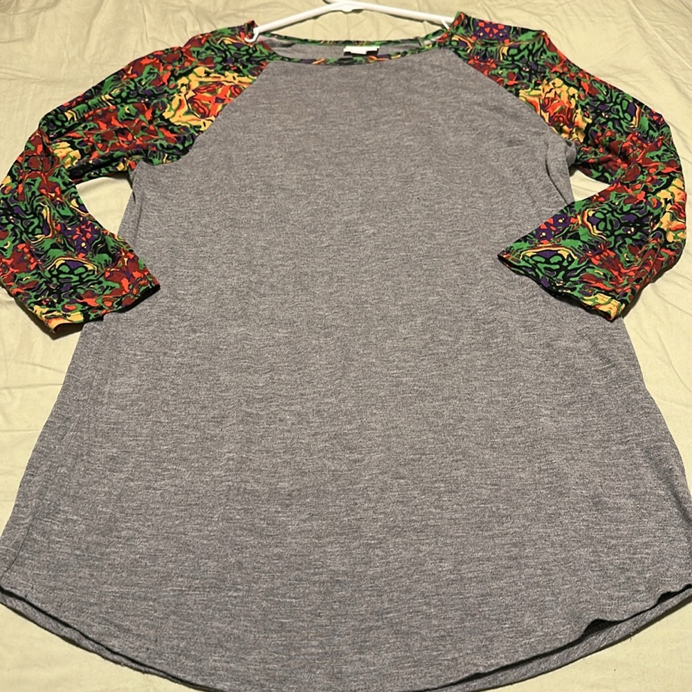 Lularoe Randy Top - Picture 2 of 5